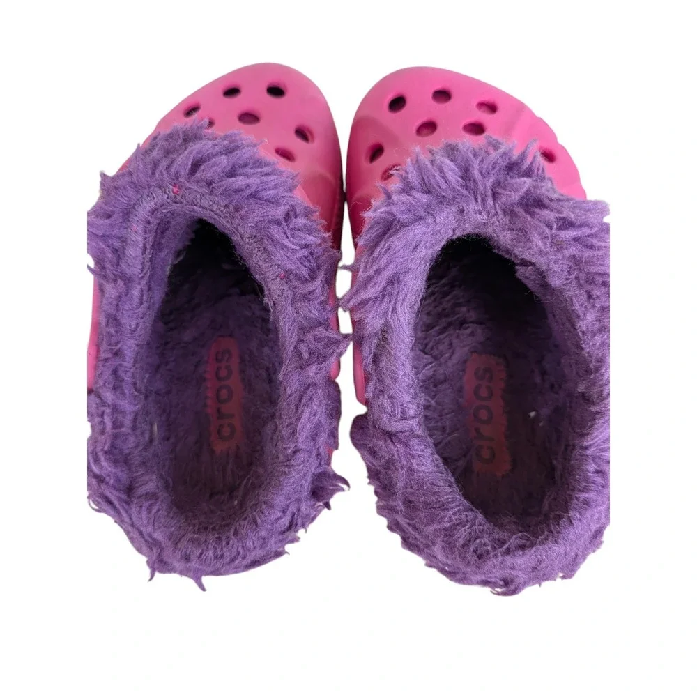 Crocs Kids Classic Lined Clogs Pink Purple Fuzz Toddler Size 6 7 Slip On Shoes